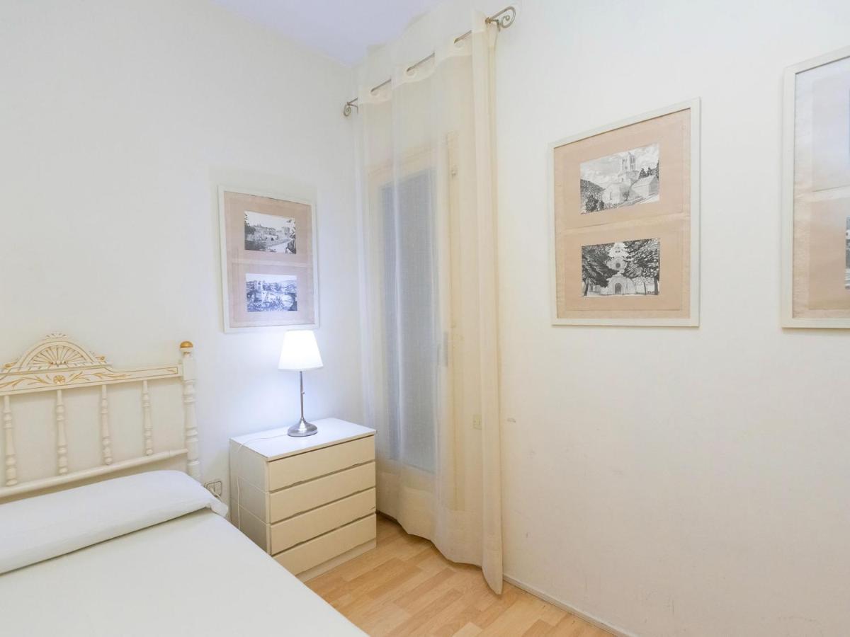 Apartment Eixample Dret Corsega Roger Lluria By Interhome Barcelona Bagian luar foto